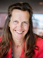 Catarina_Malmros_pressbild_Gustav_Mårtensson_Print.jpg