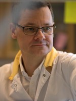 Jonas Nilsson...PhD,Professor_Annika Söderpalm.jpg