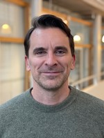 Karl Bacos, docent_Petra Olsson.jpeg
