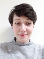 Laura Tarnawski_privat.jpg