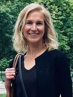 Emöke Deschmann..jpg