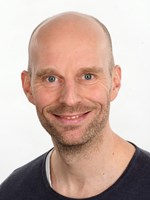 Buster Mannheimer_foto_Fotogruppen Södersjukhuset.jpg