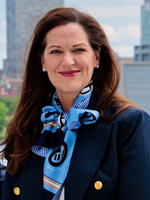 Christine_Roth.jpg.png